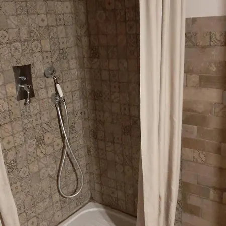 Apartment Scuderie Vgb Nel Borgo 8