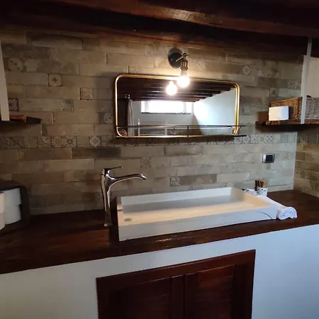 Apartment Scuderie Vgb Nel Borgo 8 Sacrofano